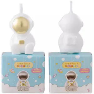 Creative astronaut birthday candle with cute gift box packing for kids party cake decor.