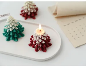 Set di candele profumate albero di Natale, decorazione festiva creativa e regalo romantico.