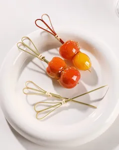 Disposable bamboo fruit forks with heart top, creative tanghulu sticks for party.