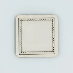 Cadre de broderie en bois carré avec bordure festonnée intérieure pour vos loisirs.