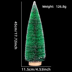 Mini albero di Natale innevato con base in legno per decorazioni da scrivania e vetrina.
