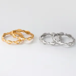 Minimalistischer S925 Silber gebürsteter eternity Ring stapelbares Tropfen Schmuckstück