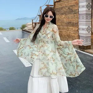 Women Fashion Floral Printed Scarf Lightweight Polyester Voile Long Shawl Beach Sunscreen Scarf Daily Wear