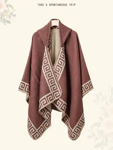 Capa chal de invierno cálida con capucha para mujer estilo étnico diseño geométrico.