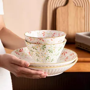 Ciotole in ceramica giapponese con design floreale quattro stagioni, ciotole coniche da 5 pollici.