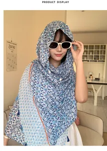 Blue floral print sun protection scarf, stylish ethnic style shawl for summer travel.