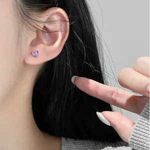 Zarte Ohrstecker aus Sterlingsilber mit lila Markise Stein Blätter Design fur Damen Schmuck.