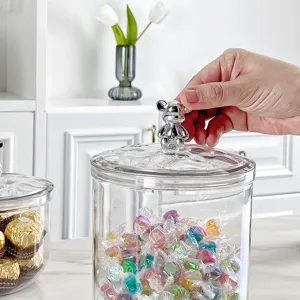Transparante plastic opbergpot met schattig zilveren berenhandvat voor de keuken.