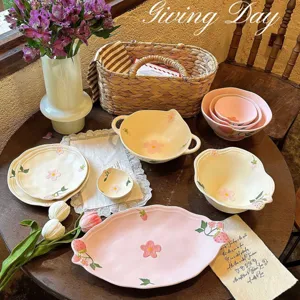 Set stoviglie in ceramica ciotole piatte floreali rosa cucina domestica decorazione regalo