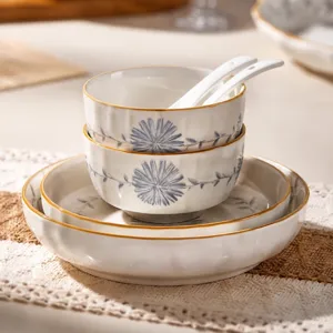 Ensemble de bols et d'assiettes en céramique florale bleue pour cuisine micro-ondes