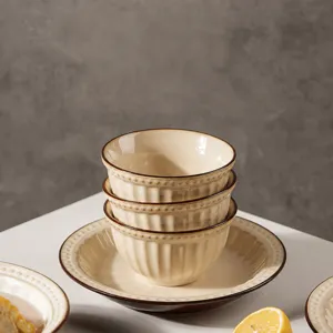 Ensemble de bol et d'assiette en céramique rétro, vaisselle élégante pour un usage quotidien.