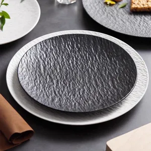 Elegant textured ceramic dinner plate set, black and white round steak plates for home dining