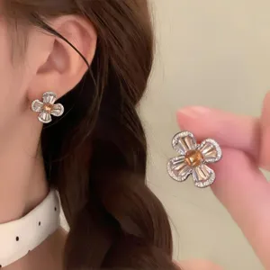 Prachtige kristallen bloem oorbellen, retro zircon oorclips voor vrouwen dagelijks stijl.