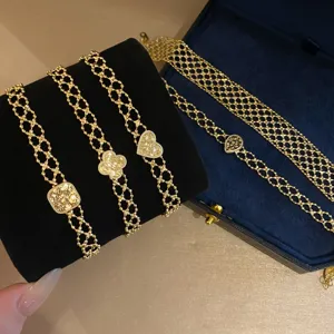 Vintage gold lace mesh heart square charm bracelet court style luxury jewelry style