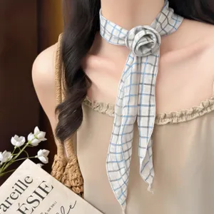 Chique geruite bloemige halsdoek voor dames elegante strik stijlvol mode accessoire dagelijks