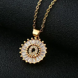 Gold letter O pendant necklace sparkling zirconia crystal elegant clavicle chain jewelry detail