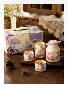 Set d'eau en céramique théière tasses boîte cadeau plateau en bois motif floral élégant