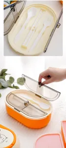 Boîte à bento segmentée portable avec couverts cuillère fourchette baguettes pour le quotidien.