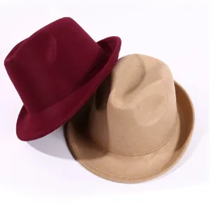 Classic wool felt fedora hat for men and women, solid color retro short brim jazz cap.