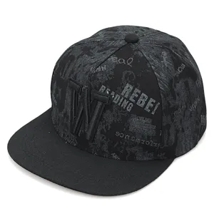 Detailed view of the black hip-hop flat brim hat with cool graffiti print and embroidered W.