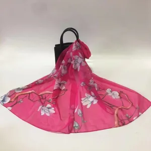 Schicker Chiffon Schal mit Blumenmuster, langes Halstuch und leichtes Strandtuch für Damen.
