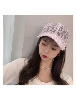 Pink lace mesh baseball cap with cute daisy embroidery, breathable summer sunshade hat.