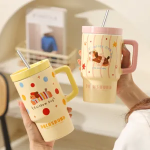 Carina tazza da caffè in ceramica con coperchio e cannuccia, design bassotto, grande tazza.