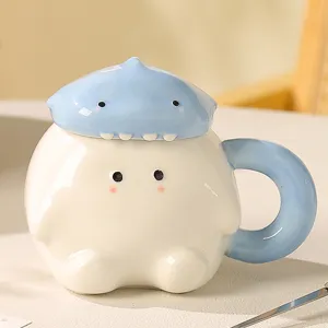 Cute ceramic mug with lid, creative monster design coffee cup for gifts, students and couples.