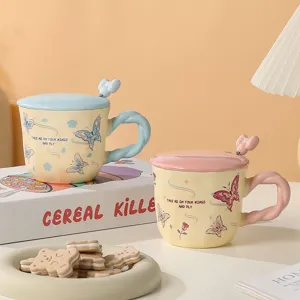 Tazza in ceramica con farfalla carina e coperchio cucchiaio tazza caffè regalo