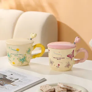 Deliziosa tazza in ceramica a farfalla con coperchio e cucchiaio, ideale per uso quotidiano.