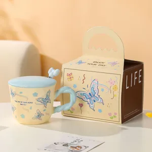 Carina tazza di ceramica farfalla con coperchio cucchiaio e scatola regalo tazza caffè pastello