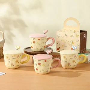 Fresh floral ceramic mug set with lid and spoon, cute gift box coffee cup for home holiday.