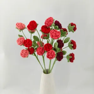 Handmade crochet rose bouquet detail, exquisite yarn flower craftsmanship for home decor and gifts.