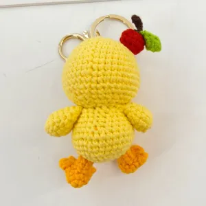 Handgehaakte schattige gele eend pluche pop sleutelhanger detail, rugzak tas hanger.