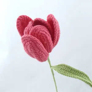 Handgemachte gehäkelte rosa Tulpe künstliche Blume ewiges Garn Blumenstrauß Dekoration