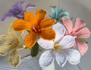 Handmade crochet flower bouquet wool knitted floral desktop ornament photography prop home decor