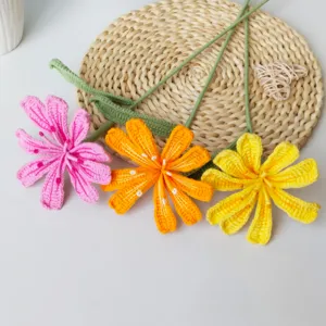Fiore di lana artificiale all'uncinetto fatto a mano bouquet decorazione casa pianta regalo