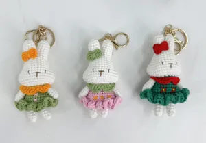 Handgefertigte gehäkelte süße Hase Schlüsselanhänger Strick Tasche Anhänger Kaninchen