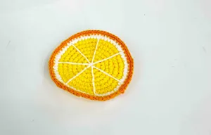 Handgemachte Häkel-Zitronenscheibe Untersetzer, süße gestrickte Obst Tischmatte Deko.
