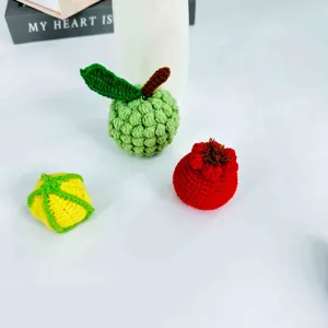 Handgemachte Häkel-Wolle Garn Obst Puppe Anhänger Set, süße Strick-Schlüsselanhänger Deko.