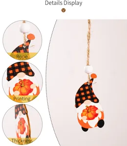 Ornement suspendu en bois gnome de Thanksgiving avec design de citrouille, décor rustique.