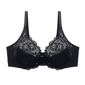 Detailed view of the black lace ultra-thin plus-size bra featuring delicate floral patterns.