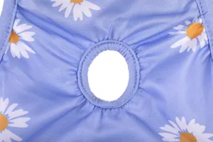Vue détaillée de pantalon physiologique pour animaux avec motif de marguerites et trou de queue.