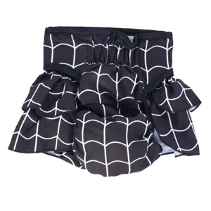 Hond sanitair broek zwart witte spinnenweb patroon met ruffles comfortabel voor huisdier.