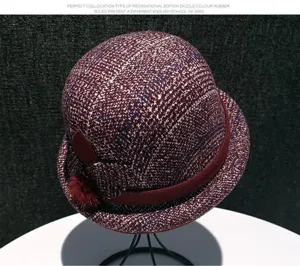 Women winter vintage plaid cloche hat retro British style bowler hat details and chic bow trim.