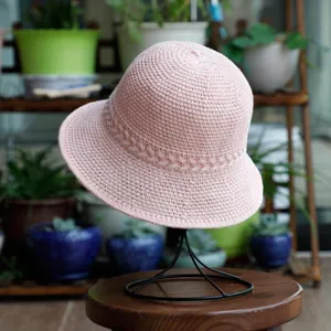 Pink knitted bucket hat for women, casual foldable Japanese style sun protection summer hat.