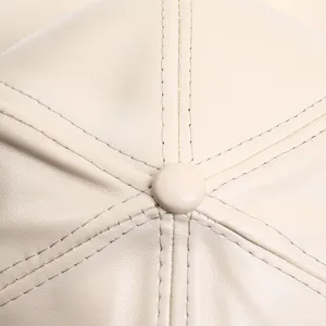 Berretto da baseball in pelle tinta unita beige, cappello unisex autunno inverno.