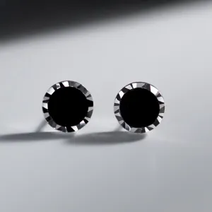 Boucles d'Oreilles Clous Rondes en Argent Sterling 925 Minimalistes pour Femmes Agate Noire Synthétique Coupe Diamant Bijoux Mode Bureau