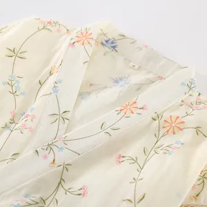 Floral print cotton gauze kimono sleepwear collar detail, soft fabric texture, size M tag.