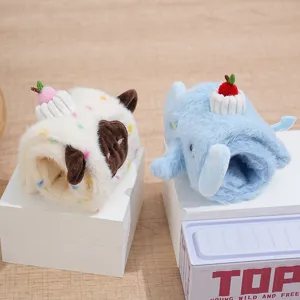Plush swiss roll cat toy detail, cute animal design with crinkle paper for kitten entertainment.